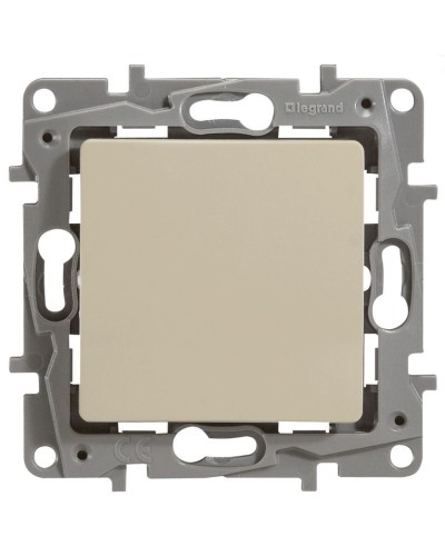 Выключатель 10AX-250В ETIKA, слоновая кость (672301). Выключатель. LegranD в Саранске