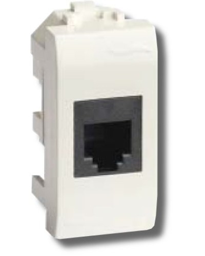 Розетка RJ-45 Brava 1 модуль белая (76457B): Розетка компьютерная экранированная с одним разъёмом в Саранске