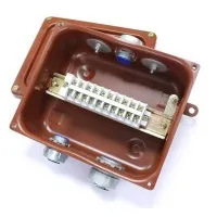 КСМР-10 У2 IP54 (zeta30374). Клеммные коробки КСМР с муфтами МВ-М(РКн) (металлорукав-коробка). ЗЭТА